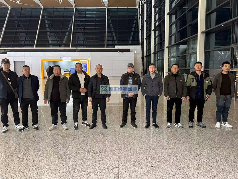 江苏鑫正山东高速浦东出境